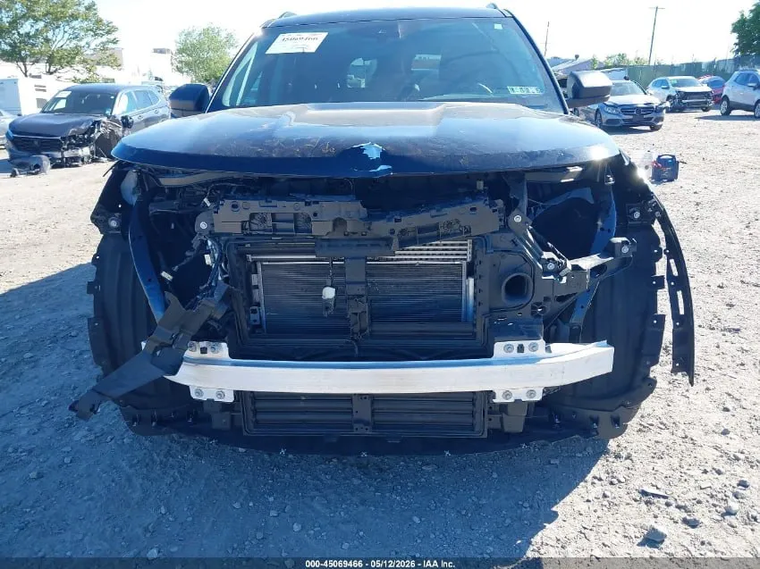 FORD EXPLORER XLT 2022