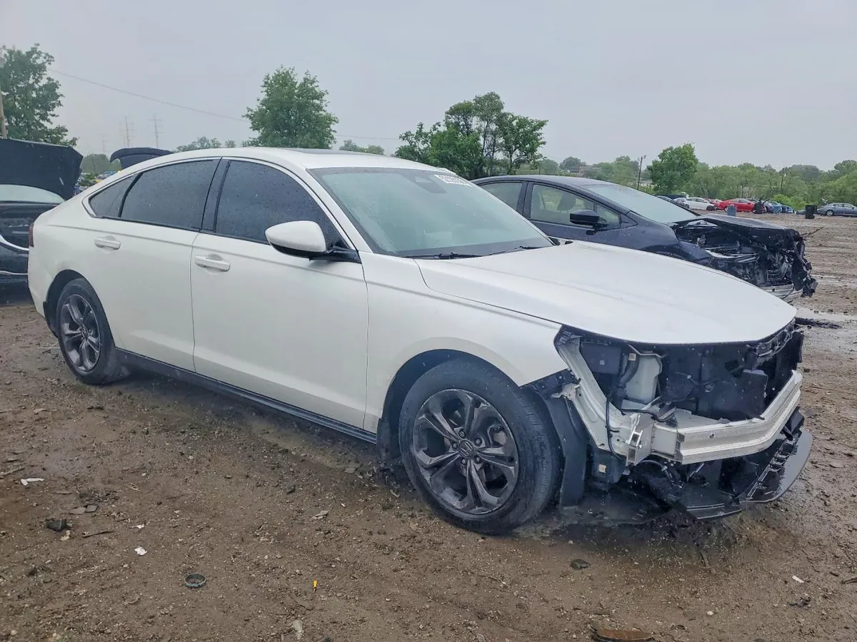 HONDA ACCORD EX 2023