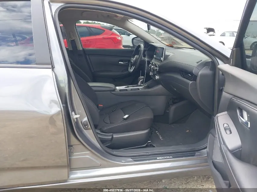 NISSAN SENTRA SV 2022
