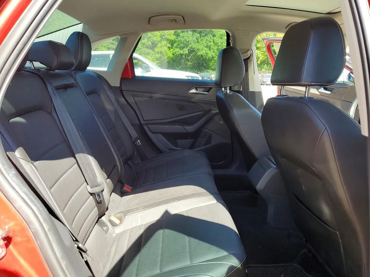 VOLKSWAGEN JETTA SE 2022