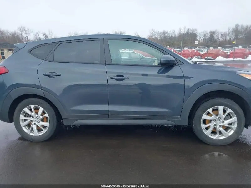 HYUNDAI TUCSON SE 2021