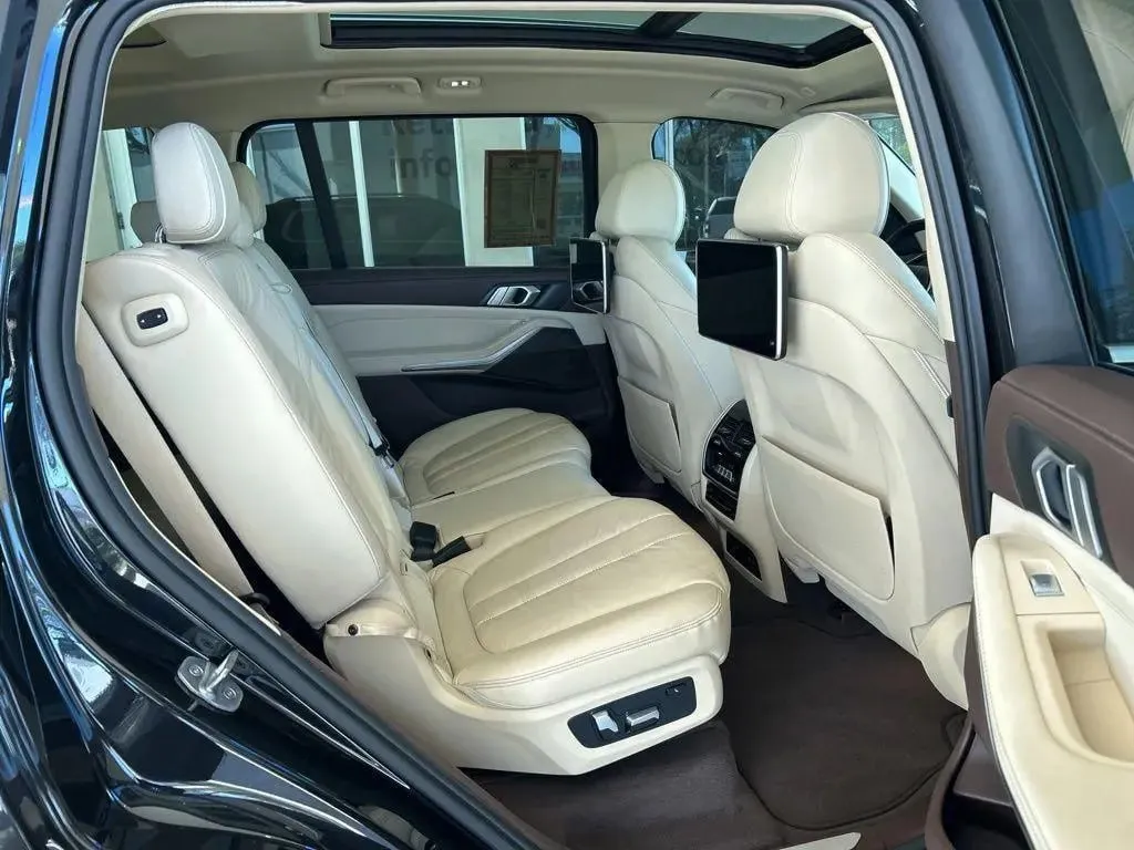 BMW X7 XDRIVE40I 2019