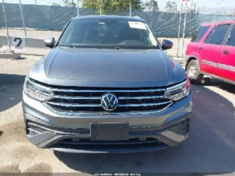 VOLKSWAGEN TIGUAN SE 2022