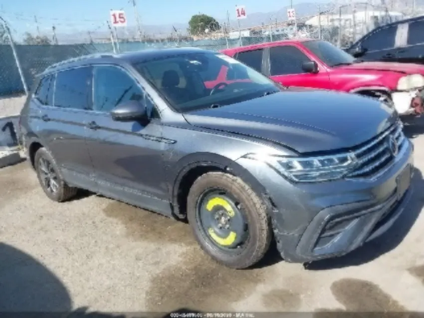 VOLKSWAGEN TIGUAN SE 2022