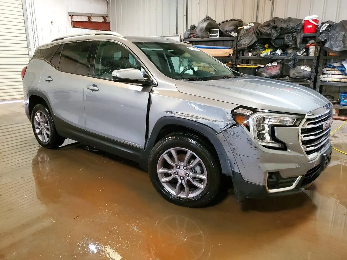 GMC TERRAIN SLT 2024