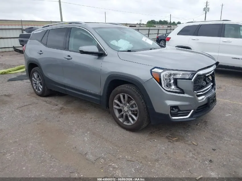 GMC TERRAIN SLT 2024