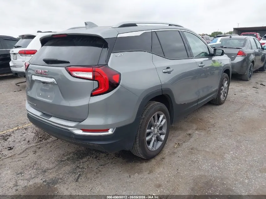 GMC TERRAIN SLT 2024
