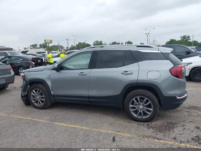 GMC TERRAIN SLT 2024