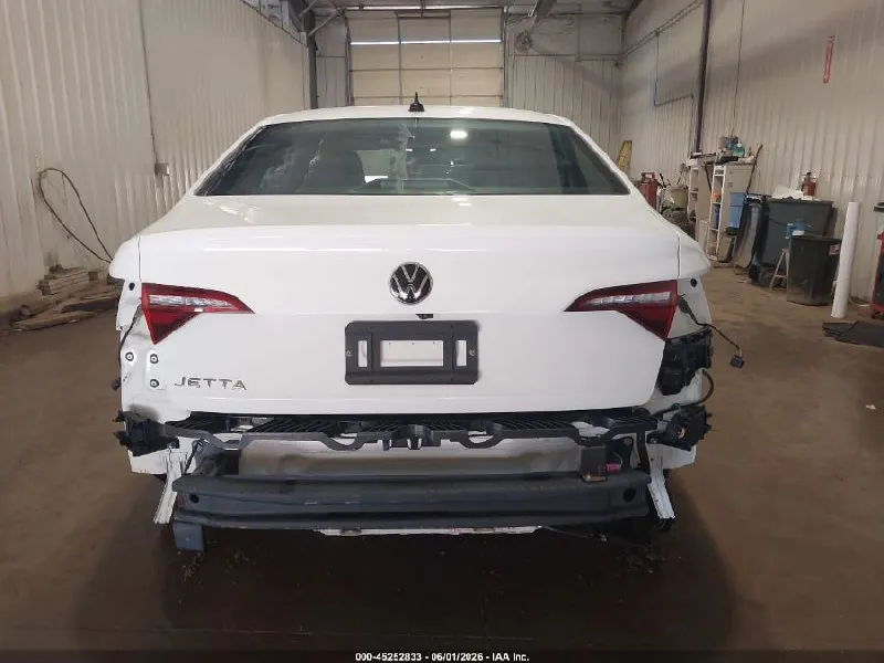 VOLKSWAGEN JETTA 2024