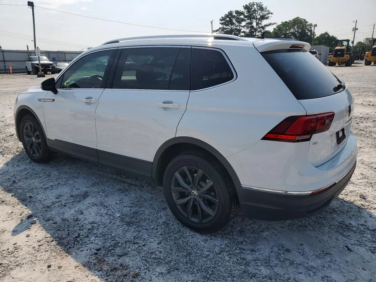 VOLKSWAGEN TIGUAN SE 2022