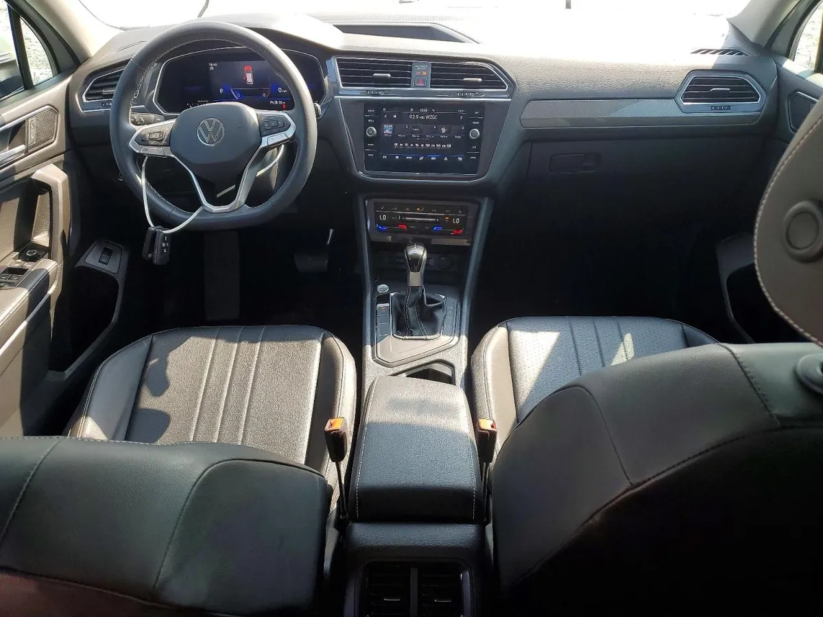 VOLKSWAGEN TIGUAN SE 2022