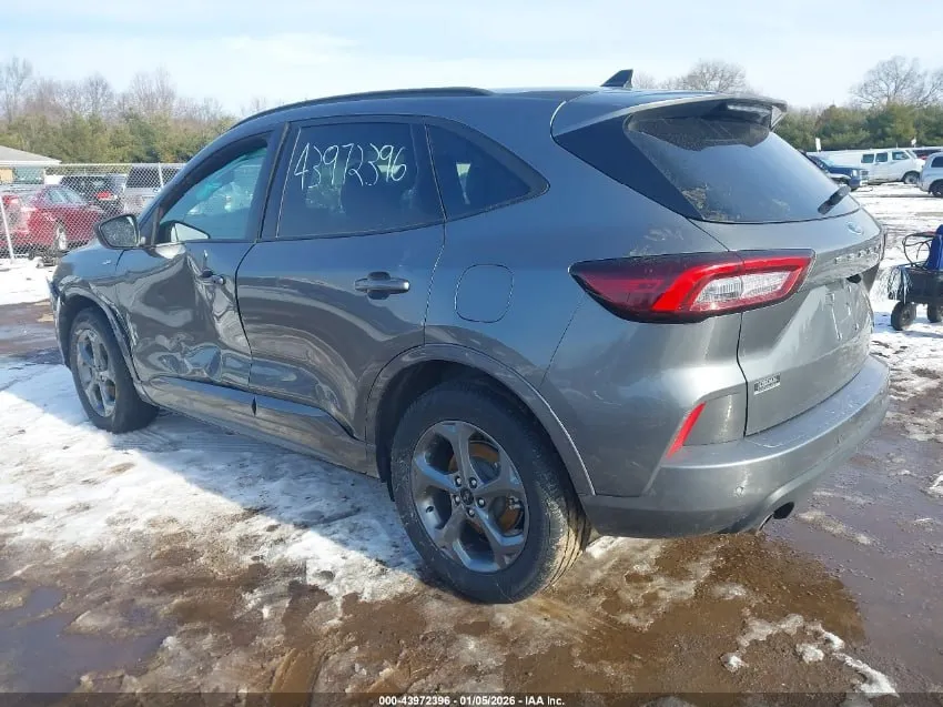 FORD ESCAPE ST-LINE 2024