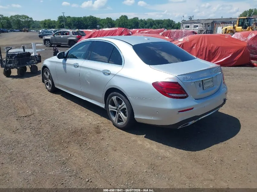 MERCEDES-BENZ E-CLASS E 300 4MATIC 2017