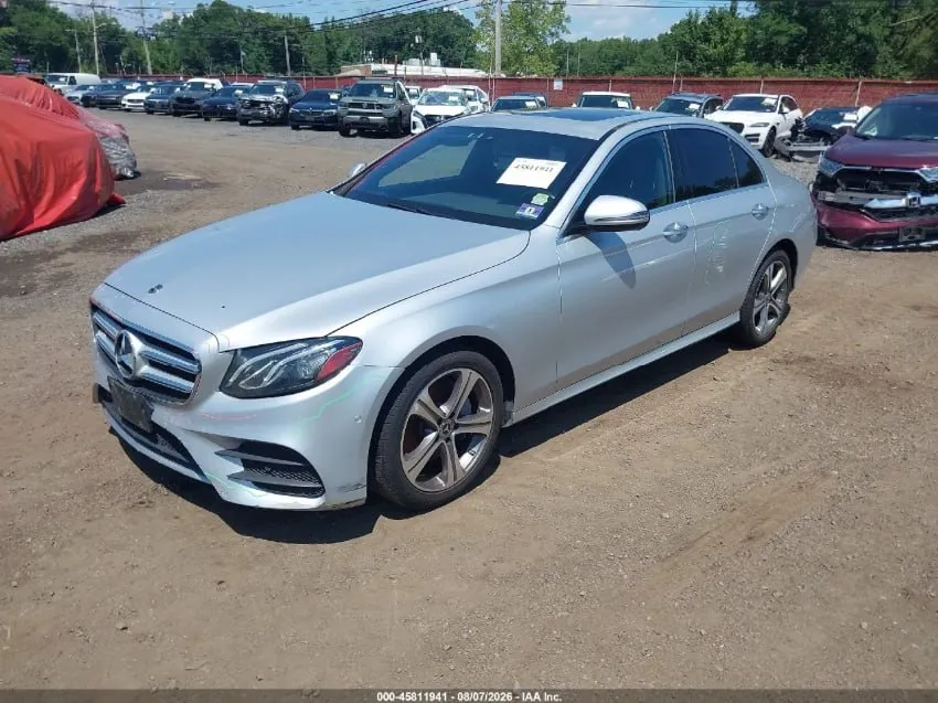 MERCEDES-BENZ E-CLASS E 300 4MATIC 2017