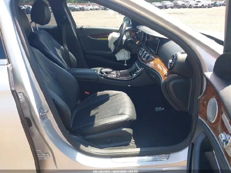 MERCEDES-BENZ E-CLASS E 300 4MATIC 2017