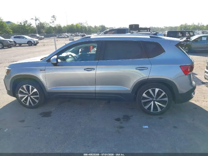 VOLKSWAGEN TAOS SE 2023