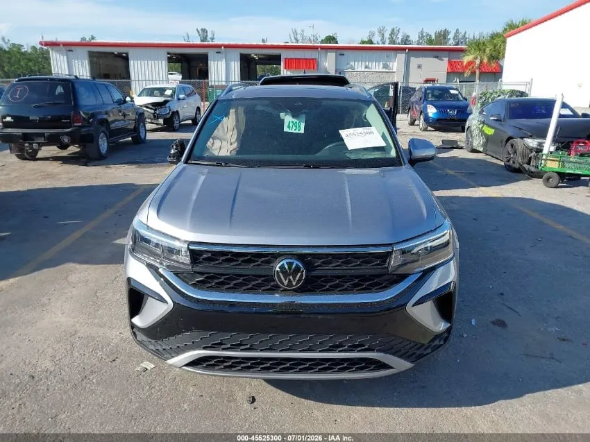 VOLKSWAGEN TAOS SE 2023