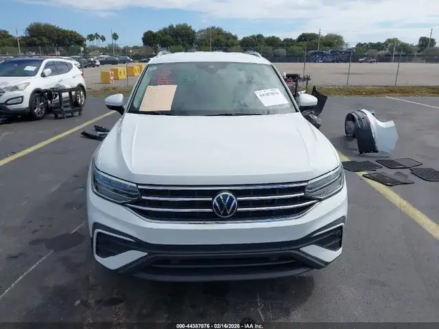 VOLKSWAGEN TIGUAN 2022