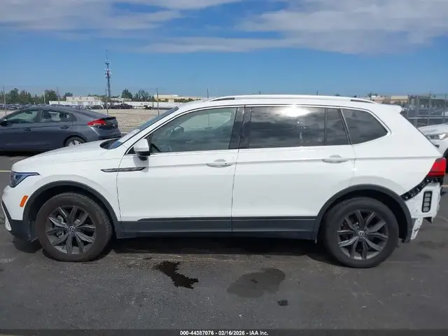 VOLKSWAGEN TIGUAN 2022