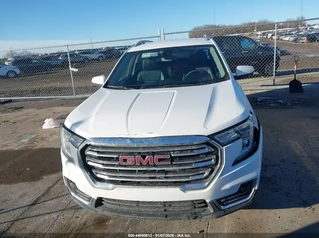 GMC TERRAIN AWD SLT 2024