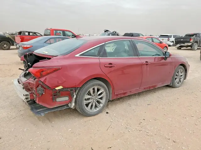 TOYOTA AVALON HYBRID XLE 2022