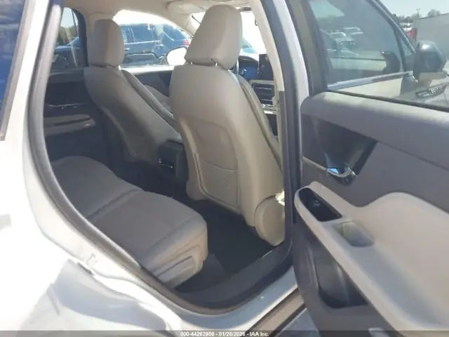 LINCOLN CORSAIR RESERVE 2023