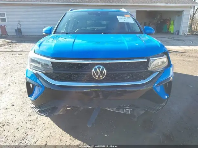 VOLKSWAGEN TAOS 2022