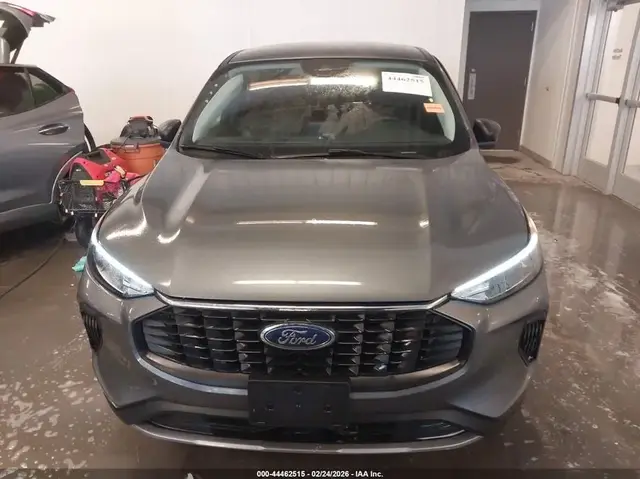 FORD ESCAPE ACTIVE 2025