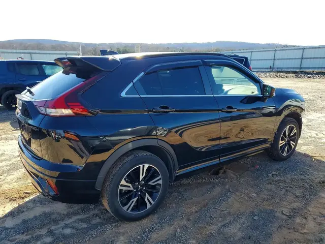 MITSUBISHI ECLIPSE CROSS SE 2023