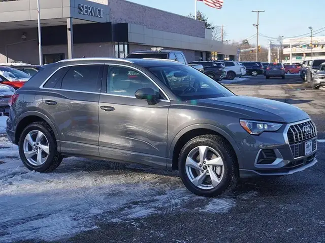 AUDI Q3 40 PREMIUM 2022