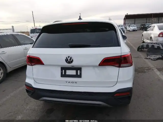 VOLKSWAGEN TAOS S 2022