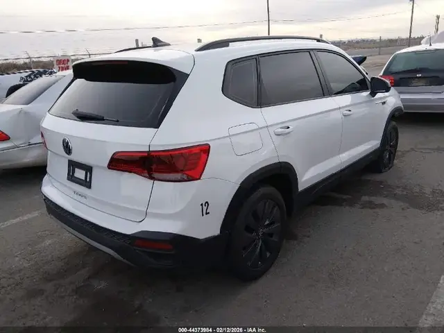 VOLKSWAGEN TAOS S 2022