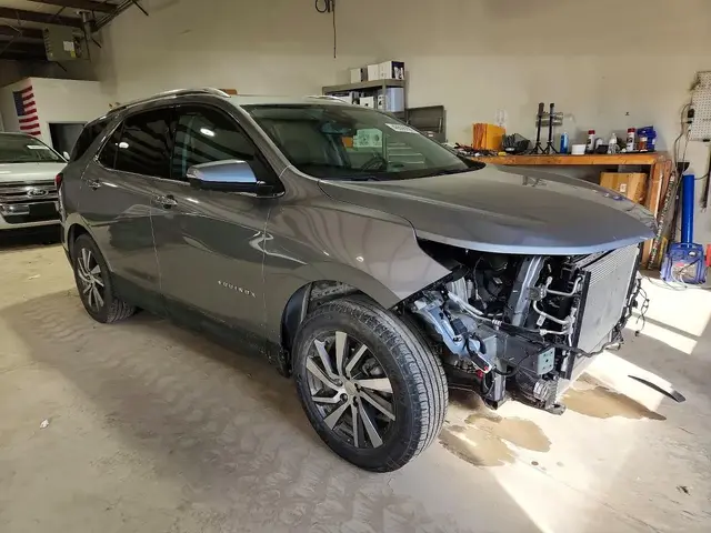 CHEVROLET EQUINOX PREMIER 2024