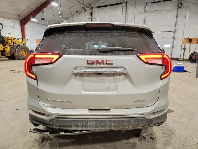 GMC TERRAIN SLT 2022
