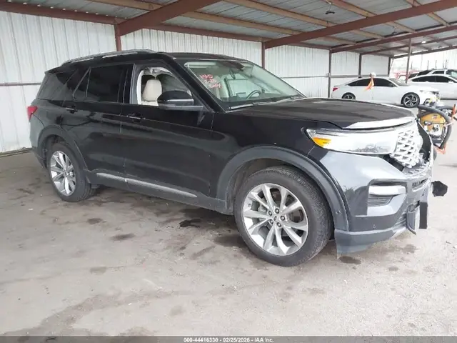 FORD EXPLORER PLATINUM 2022