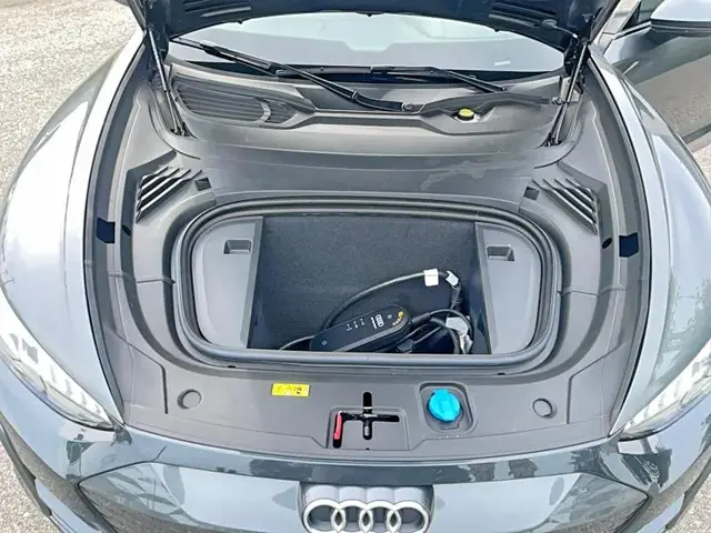 AUDI E-TRON GT PREMIUM PLUS 2024