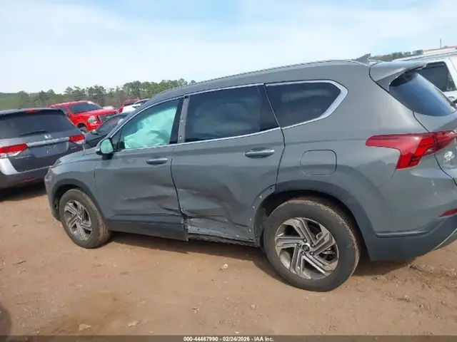 HYUNDAI SANTA FE SEL 2023