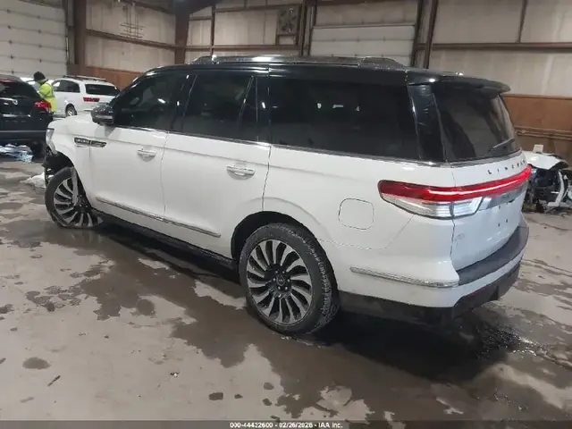 LINCOLN NAVIGATOR BLACK LABEL 2022