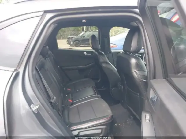 FORD ESCAPE ST-LINE 2023