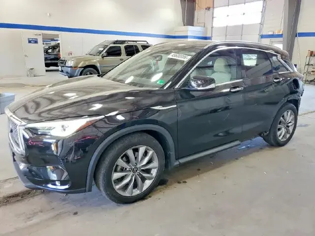 INFINITI QX50 LUXE 2021