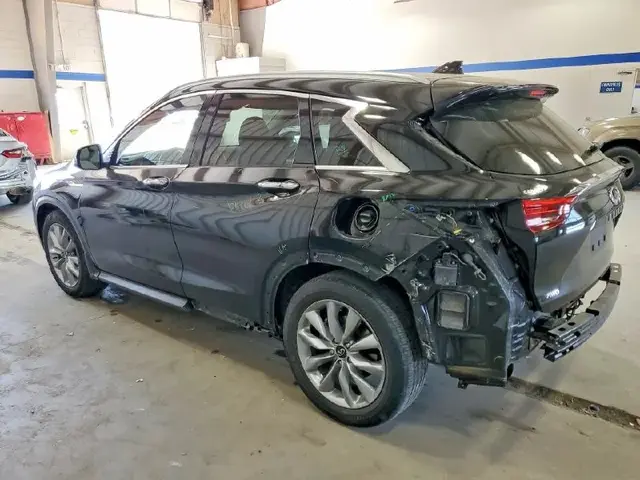 INFINITI QX50 LUXE 2021