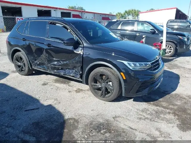 VOLKSWAGEN TIGUAN SE 2023
