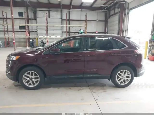 FORD EDGE SEL 2022