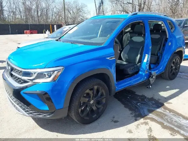 VOLKSWAGEN TAOS SEL 2022