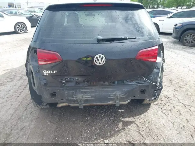 VOLKSWAGEN GOLF SE 2019