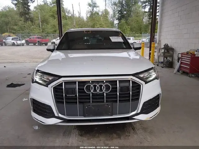 AUDI Q7 PREMIUM 2023