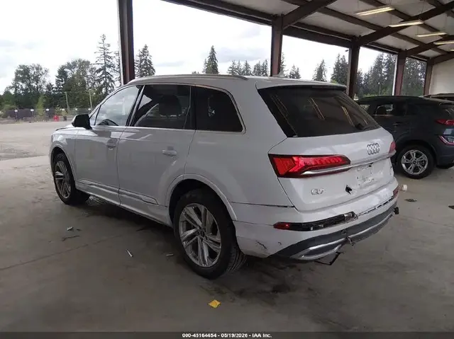 AUDI Q7 PREMIUM 2023