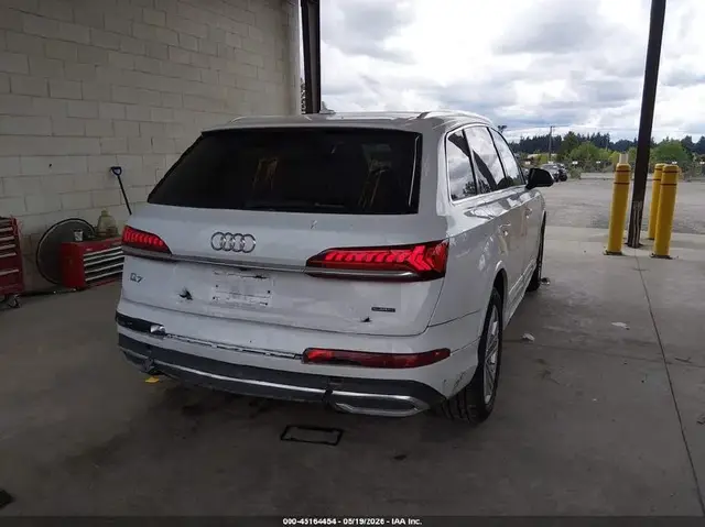 AUDI Q7 PREMIUM 2023