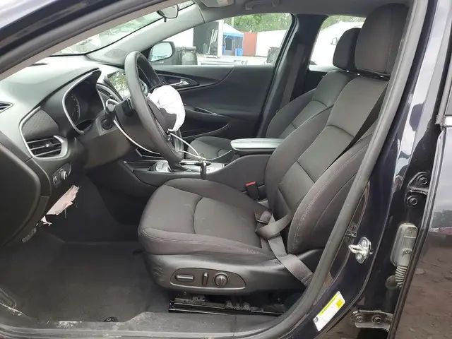 CHEVROLET MALIBU LT 2023