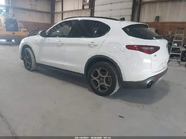 ALFA ROMEO STELVIO TI 2023